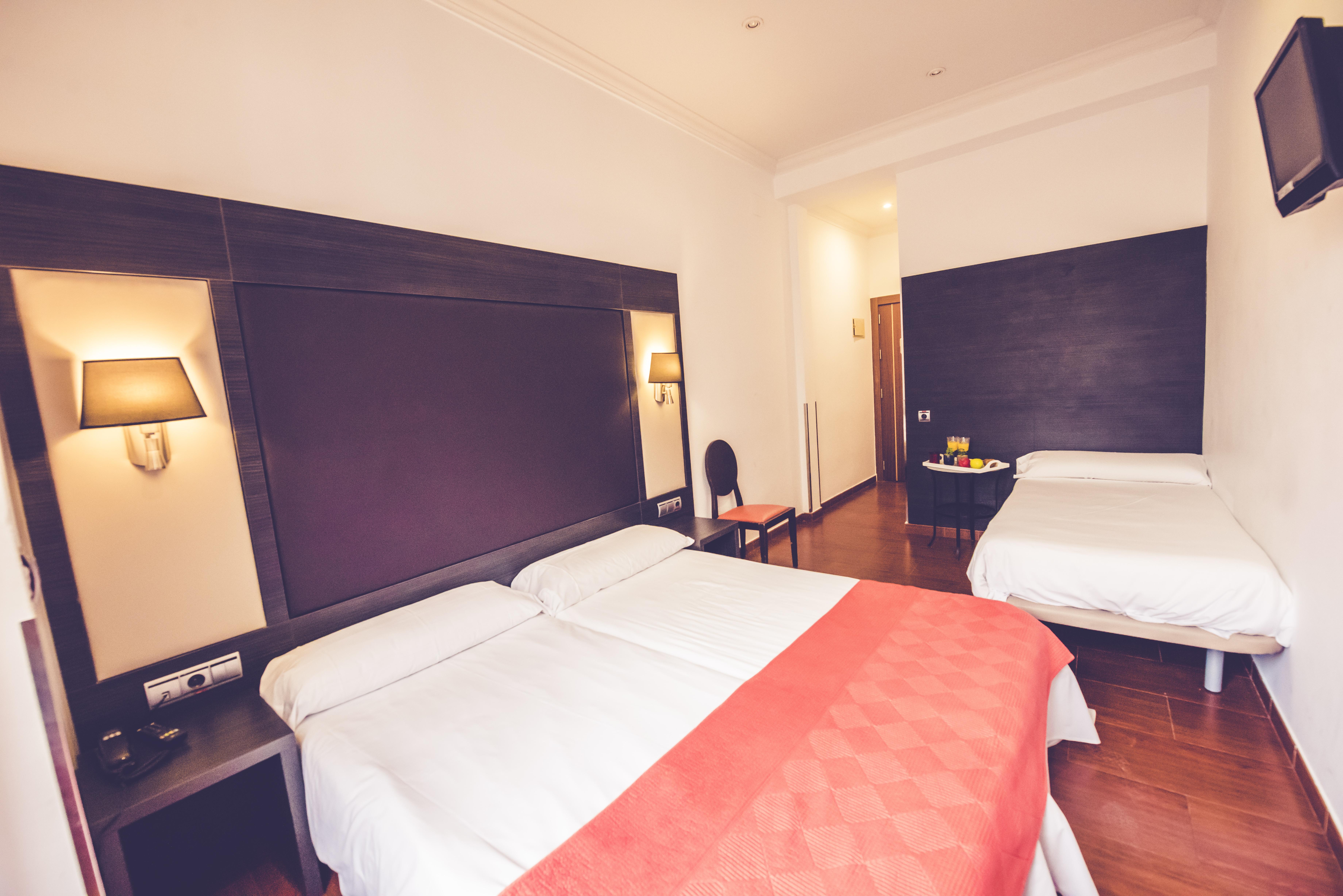 Hostal Sol Los Angeles Madryt Zewnętrze zdjęcie