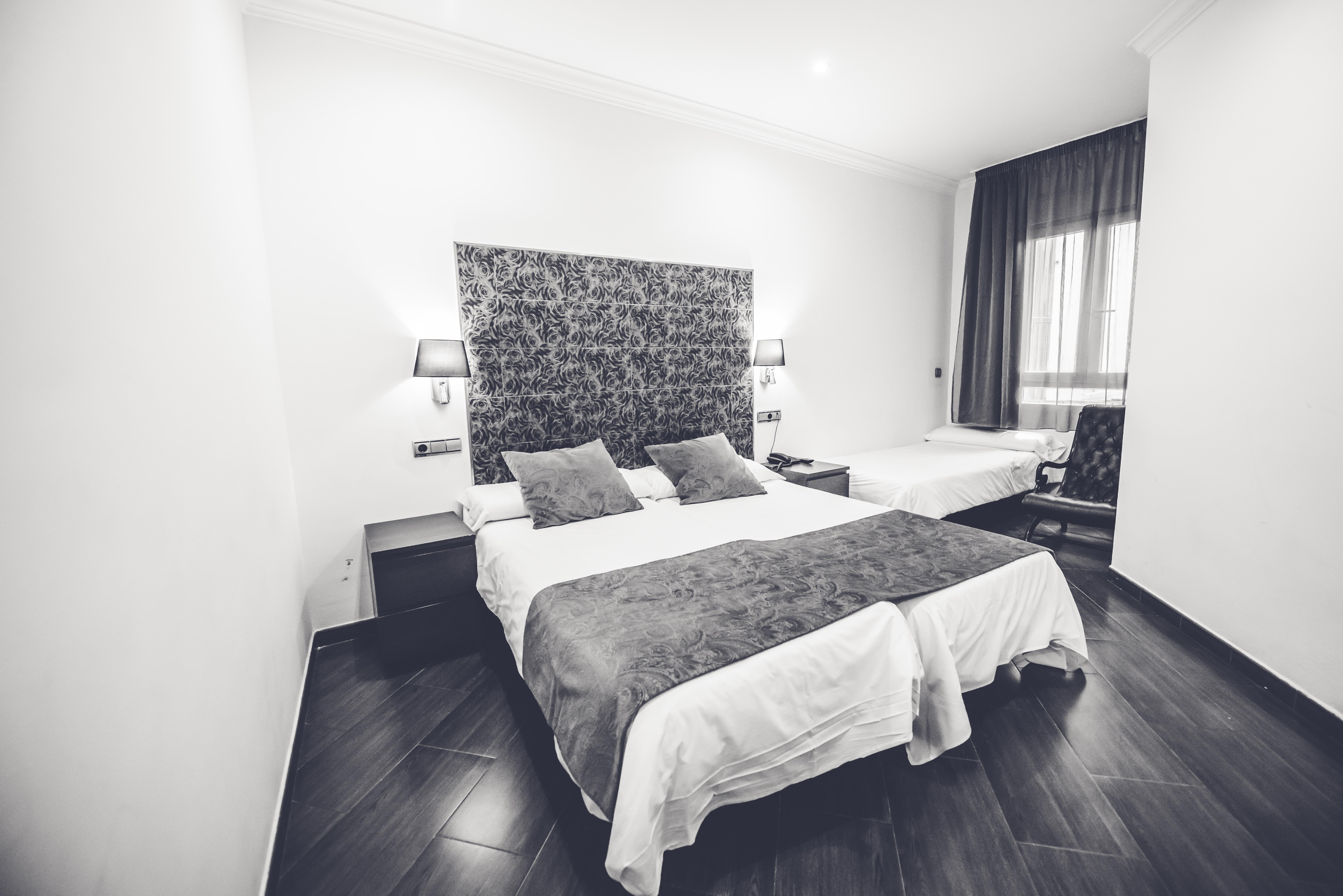 Hostal Sol Los Angeles Madryt Zewnętrze zdjęcie