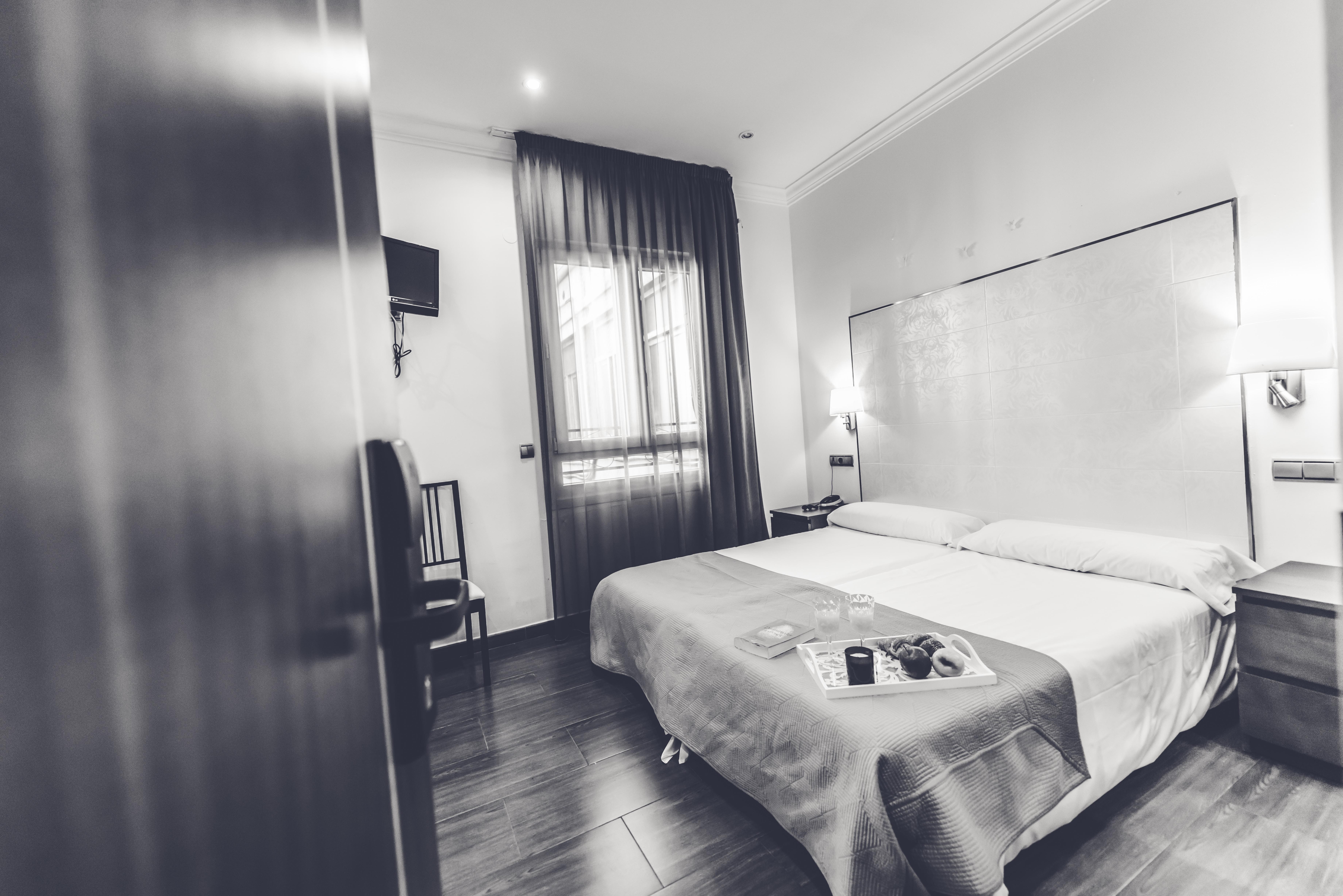 Hostal Sol Los Angeles Madryt Zewnętrze zdjęcie