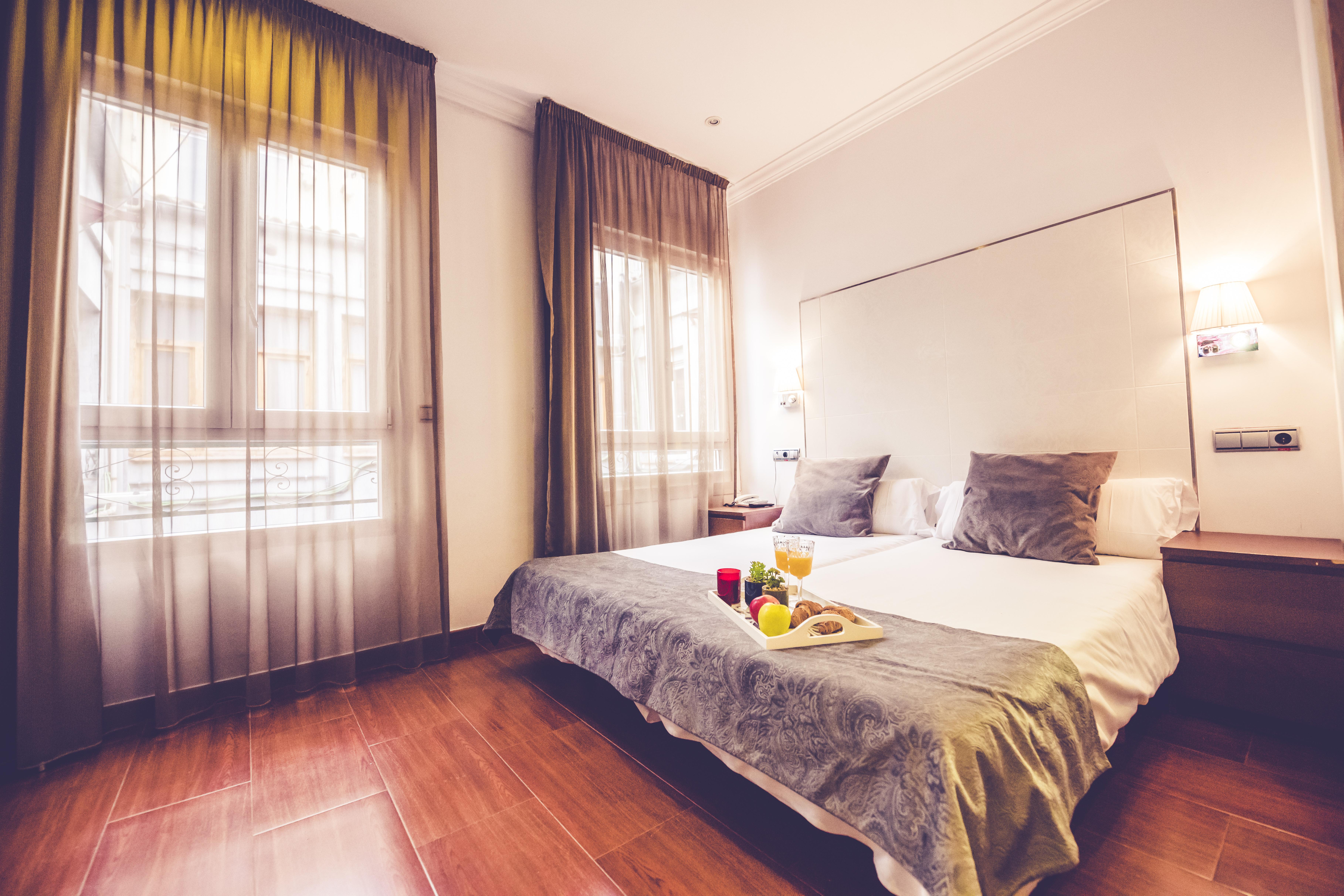 Hostal Sol Los Angeles Madryt Zewnętrze zdjęcie