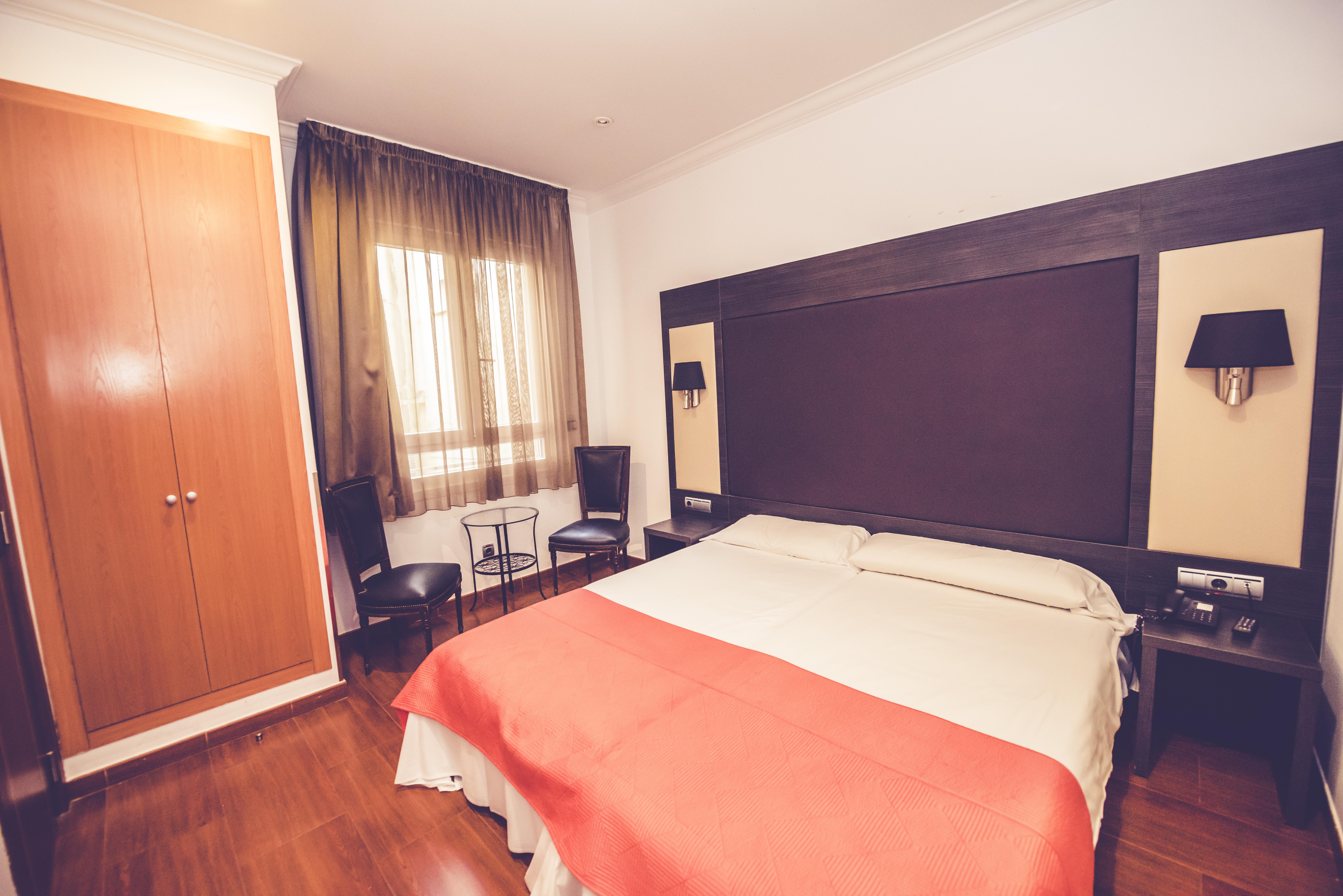 Hostal Sol Los Angeles Madryt Zewnętrze zdjęcie