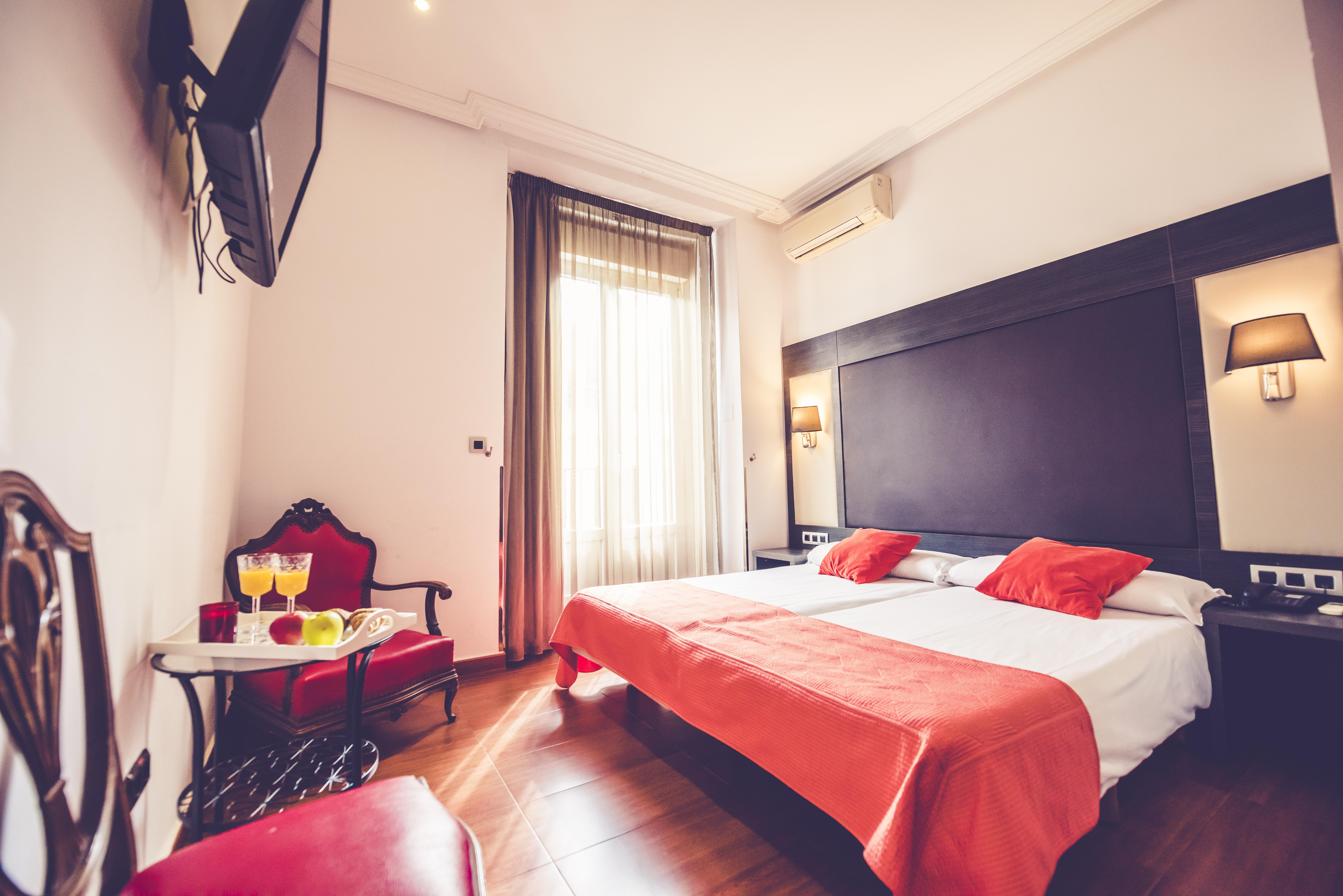 Hostal Sol Los Angeles Madryt Zewnętrze zdjęcie